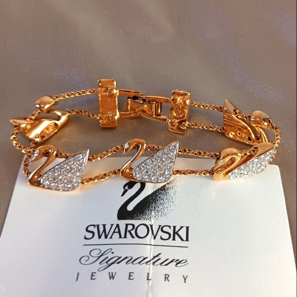 Swarovski Jewelry - Swarovski swan bracelet